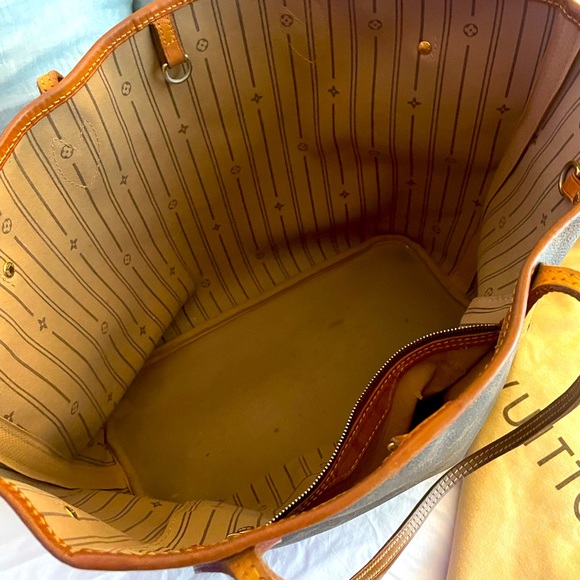 Louie Vuitton  Never Full MM, 2010 - Picture 3 of 11